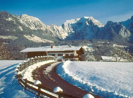 Gaestehaus Untersulzberglehen Farm stay Schoenau am Koenigsee